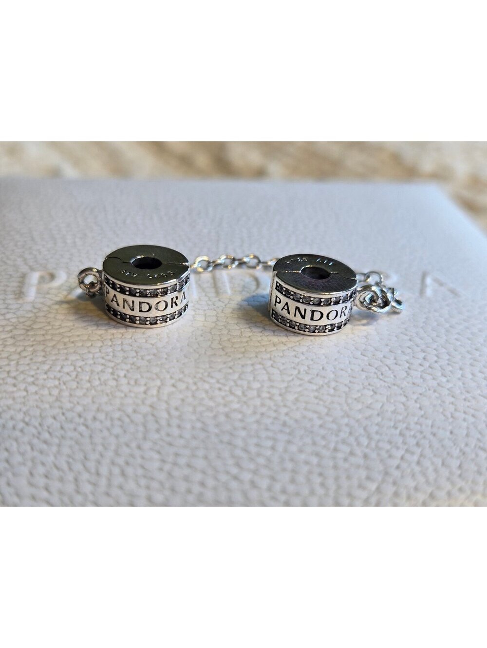 Pandora s925 ale charm chain